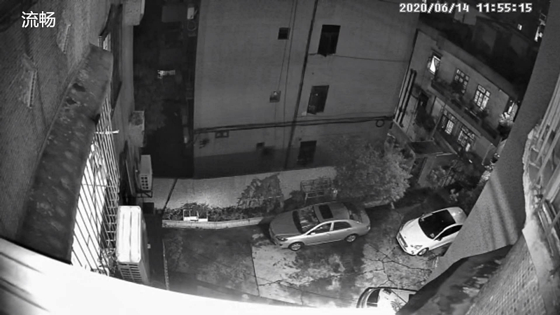 360红色警戒标准版和高配版的区别,360摄像头红色警戒版说明书