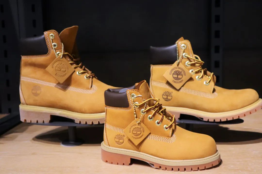 买护肤品送口红,买护肤品送化妆品