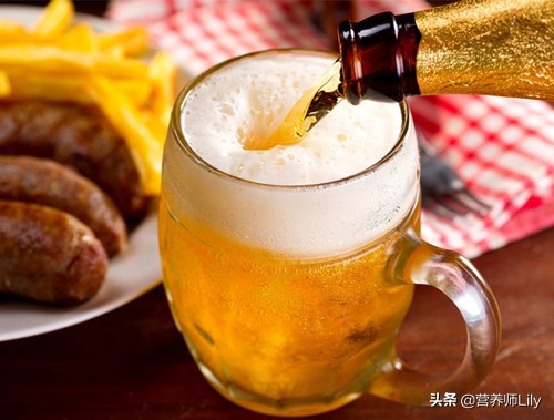 胃病患者的4个症状预示癌变,胃病变风险低无明显胃部不适