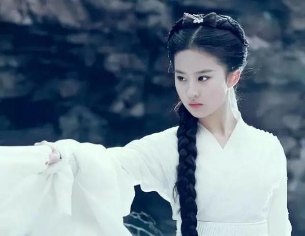 杨过打蒙古高手,杨过用玄铁剑战蒙古高手