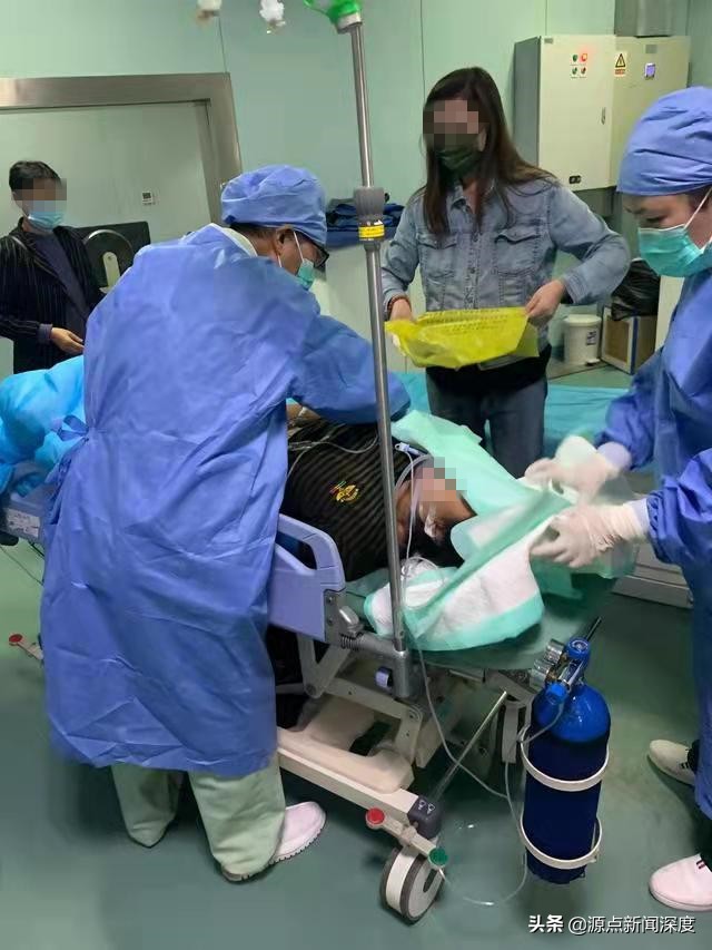 江苏一男子被控车上*暴强**醉酒女，辩称对方系自愿疑遭“仙人跳”一审判3年半，母亲法院门口服毒抗争，已上诉