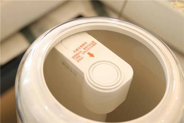 加湿器家用大容量无雾测评,小熊加湿器无雾