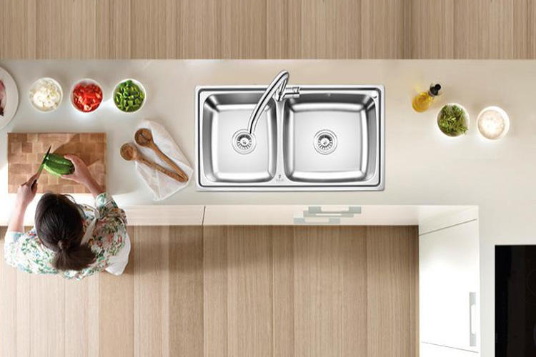 水槽除异味的小妙招,厨房水槽下柜子有异味怎么处理