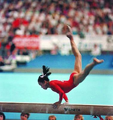 奥运冠军刘璇生活幸福美满,刘璇曾经获得哪个项目的奥运金牌