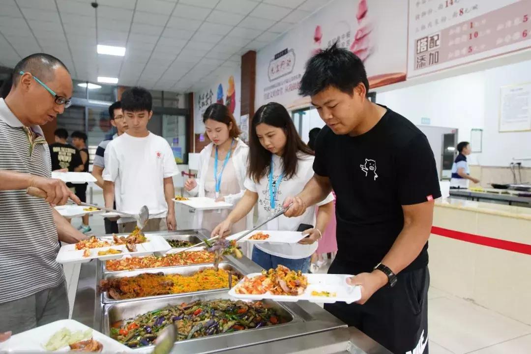 华为腾讯苹果,把苹果手机装进华为手机里