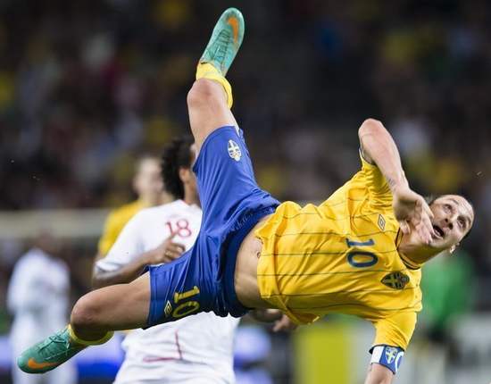 外媒评选足坛历史最佳,足坛历史上最伟大的50个进球