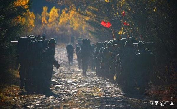 丛林集训“三无三定”：什么东西都可以少带，唯独食盐不能少