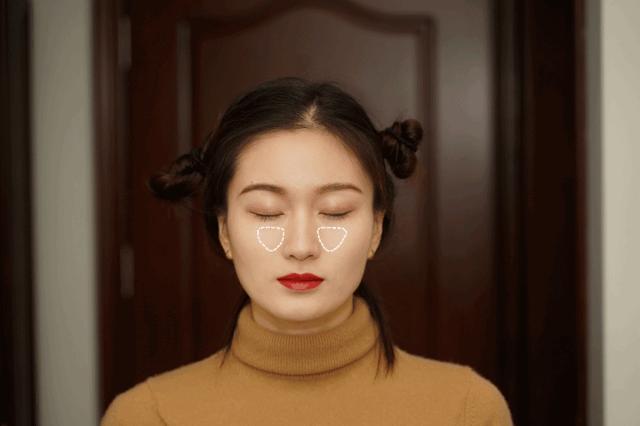 颧骨高太阳穴凹陷怎么改善脸型,颧骨宽大太阳穴凹陷快速改善