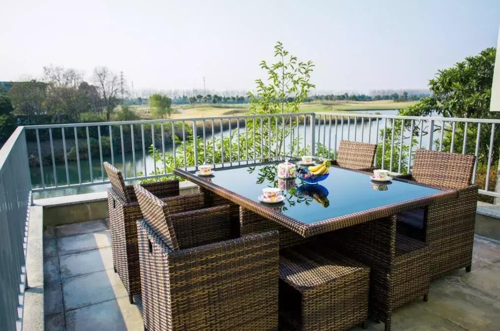 泰州溱湖来自1800米湿地深处云海温泉人文湖景别墅，独享惬意时光