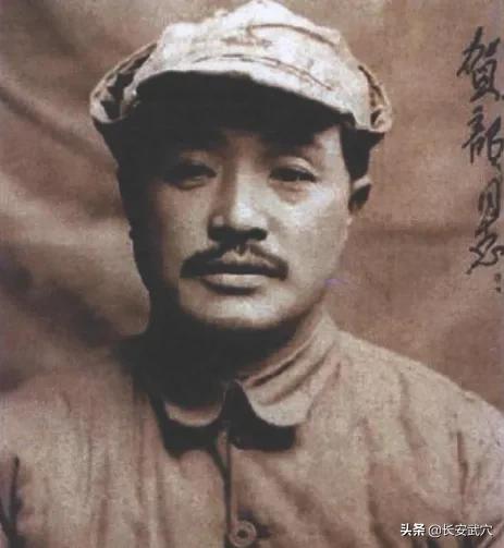 *德朱**位列元帅之首，可授衔证书却不是001号，001号究竟给了谁？