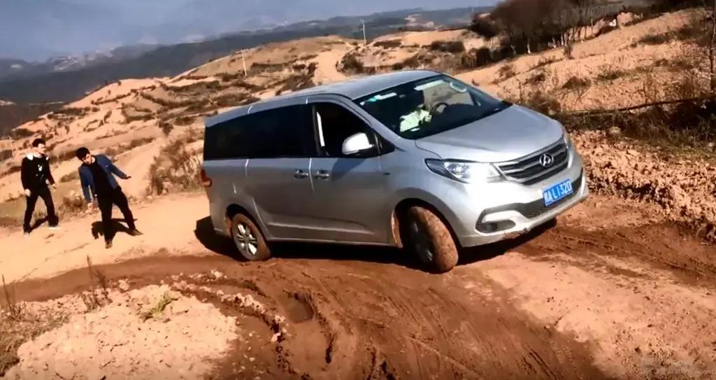 马云收废品搞笑视频,马云最后一百万做了什么