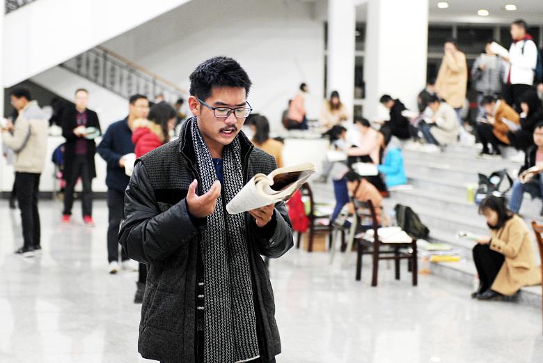 研究生一年制和三年制的区别,研究生两年制和三年制哪个好