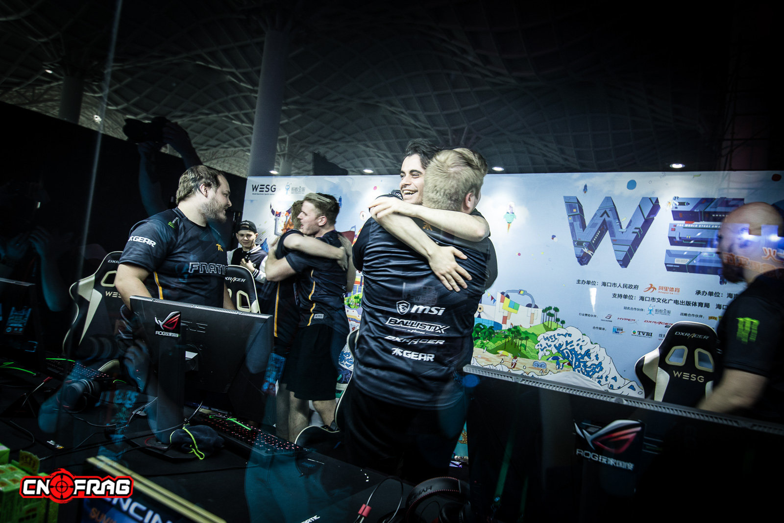 cnFrag2018年度电竞图片-TheYearinPhotos