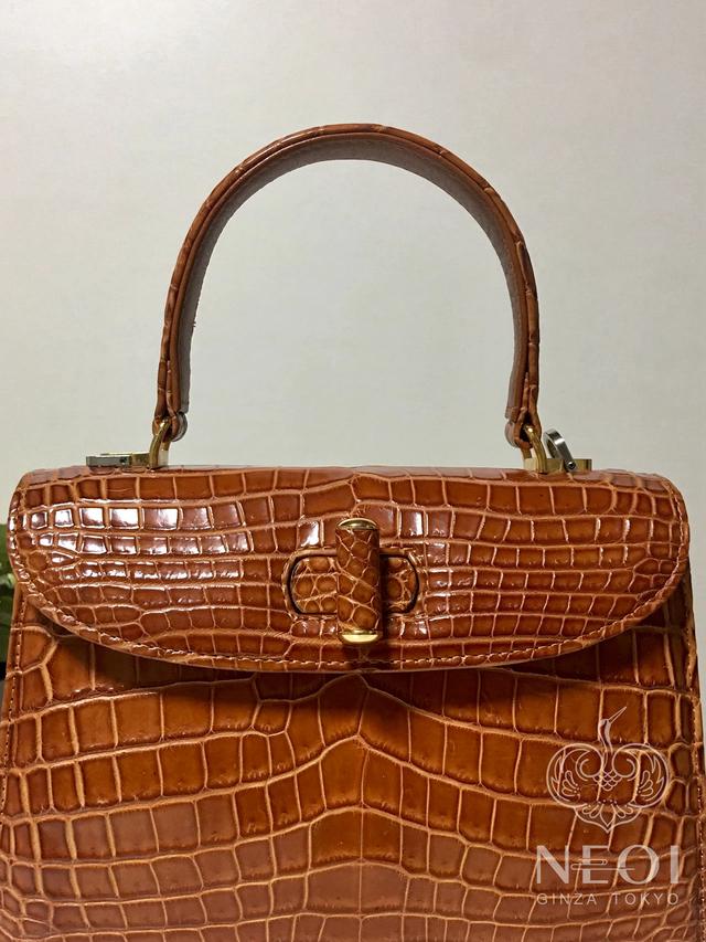 鳄鱼皮包包知识,鳄鱼怎么挑选