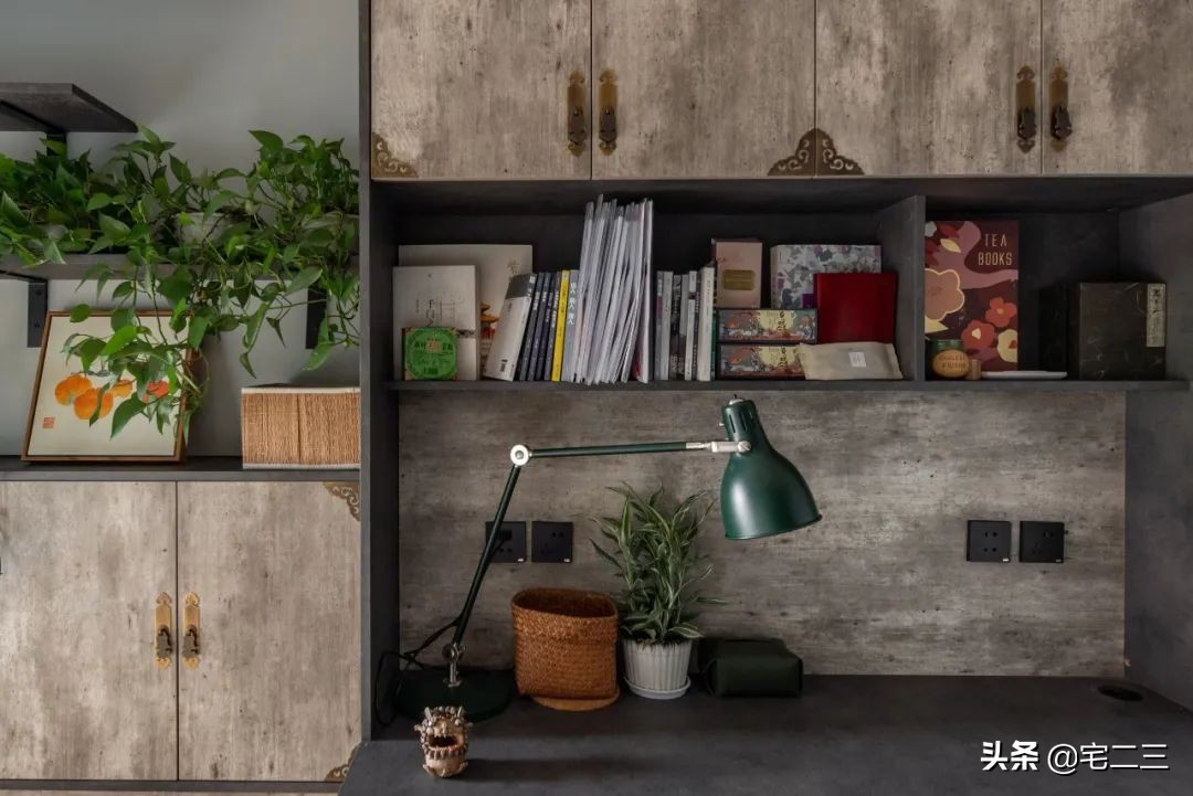 嗜好旧物的90后,用柔软的心构建家中岁月感