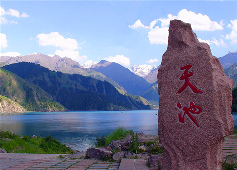 乌鲁木齐影视城,乌鲁木齐能成为亚欧中心吗