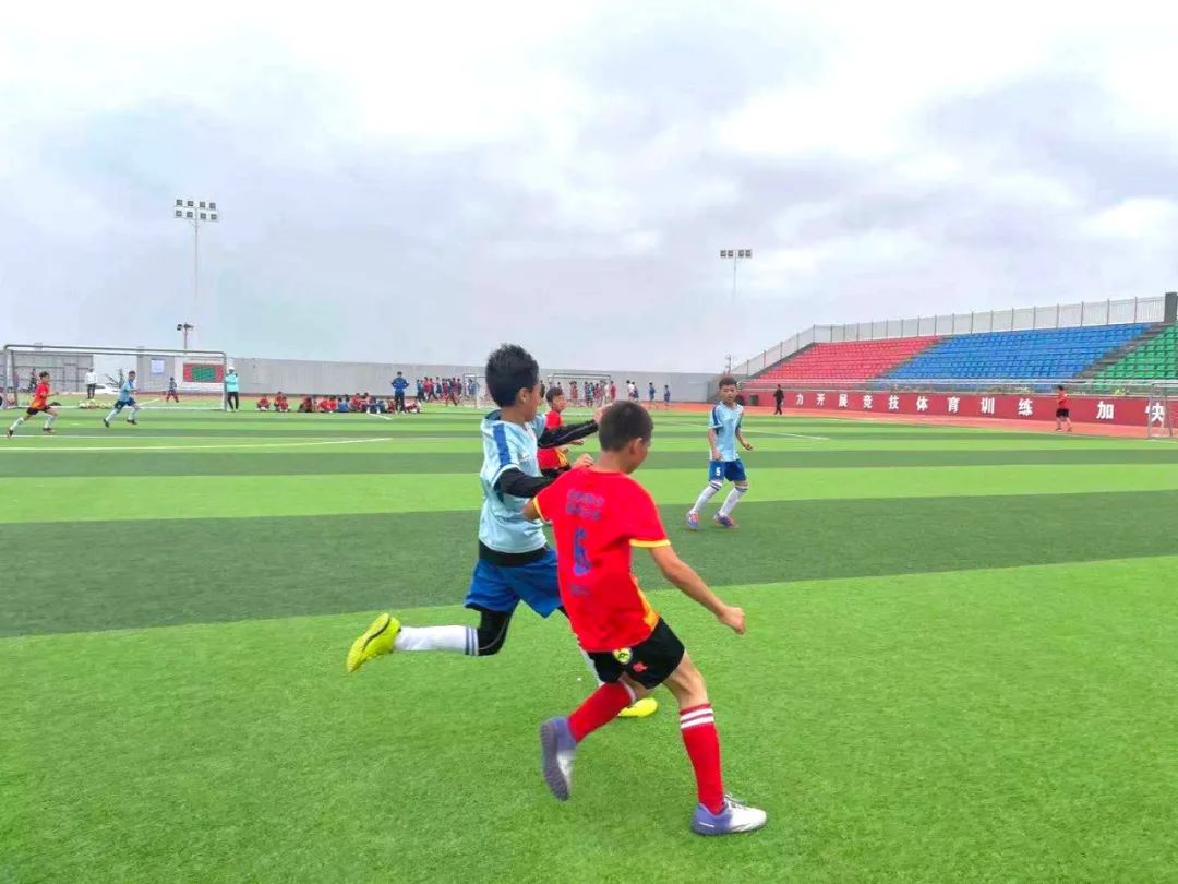 郑州市登封鹅坡武校,鹅坡武校和塔沟武校哪个更好