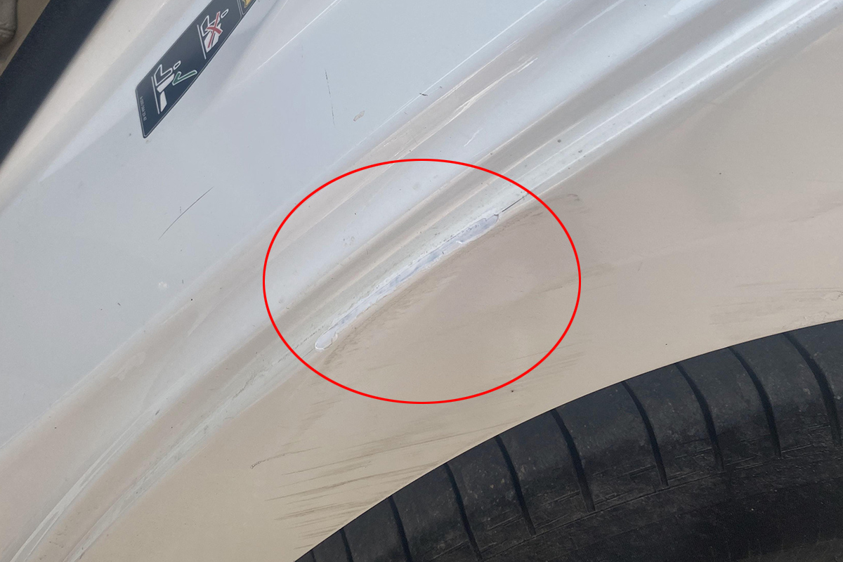 奔驰gl350柴油漏灰色粘液,个人奔驰gl350