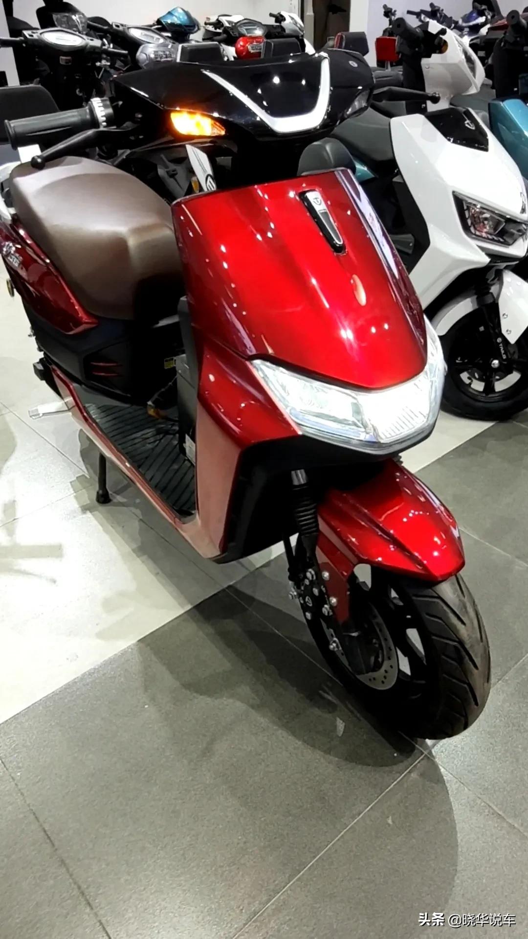 台铃虎贲电摩续航测试,台铃电摩虎贲超跑版