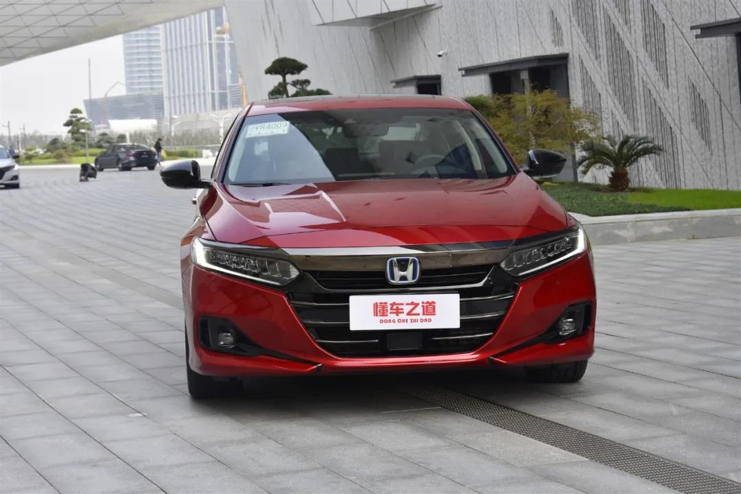 2022款雅阁幻夜尊贵版试驾视频,2022款雅阁试驾动力真实感受