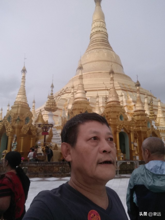 缅甸仰光大金塔全景图,仰光大金塔和勐焕大金塔全景