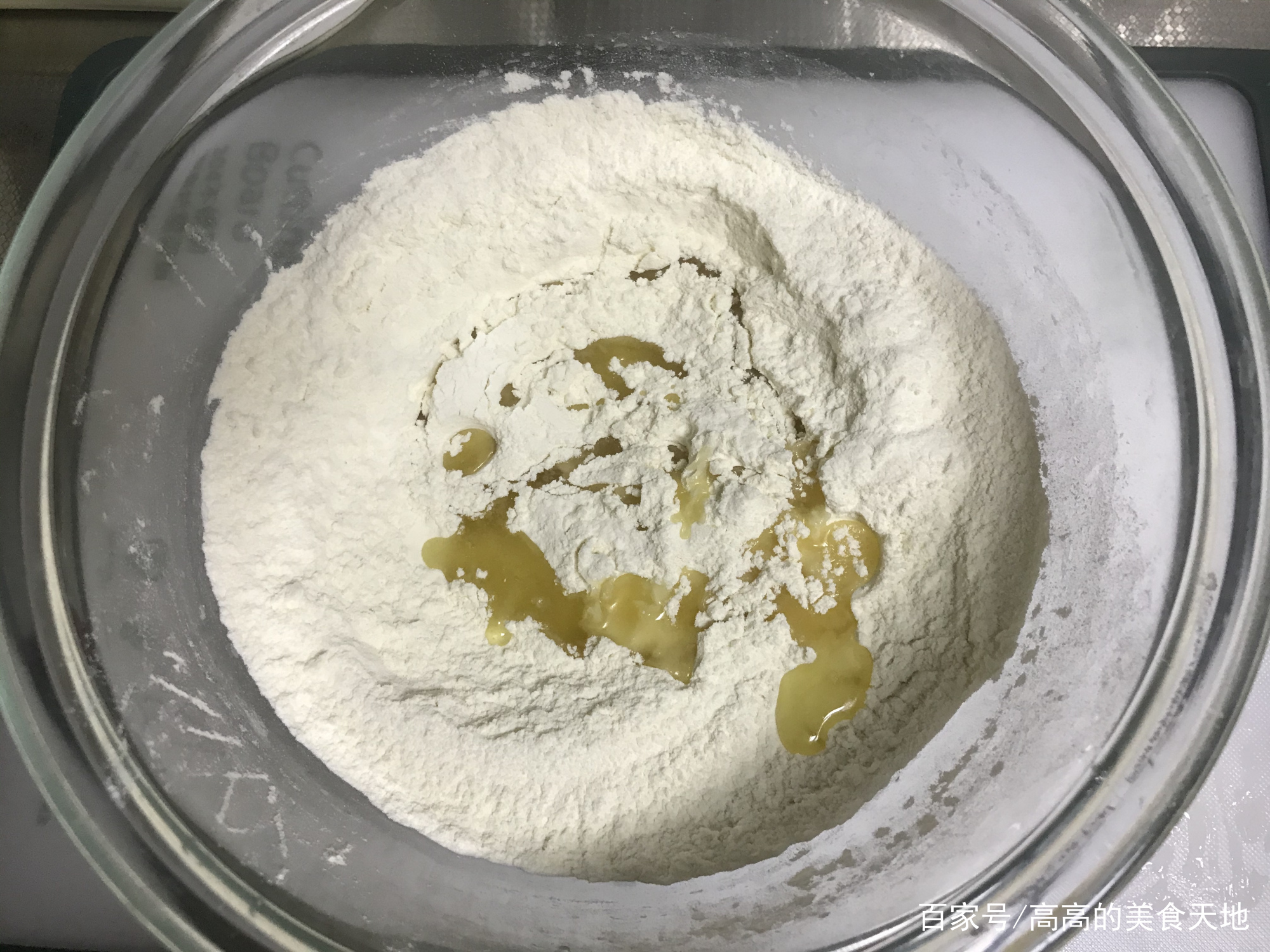 花1000学的炸油条做法,酥油条配方