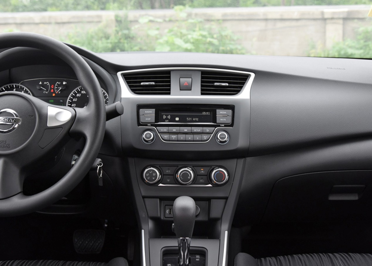 全新轩逸巅峰之作上市,全新经典轩逸上市售价9万起