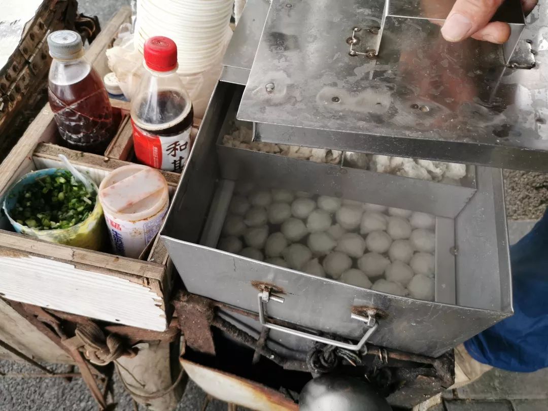 北方人觉得福州鱼丸真的好吃,福州鳗鱼鱼丸制作全过程