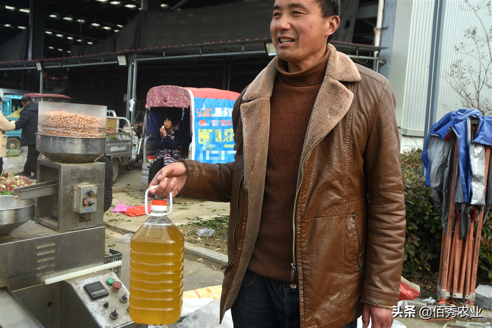 农村土榨的花生油到底能不能吃,农村自榨花生油能吃吗