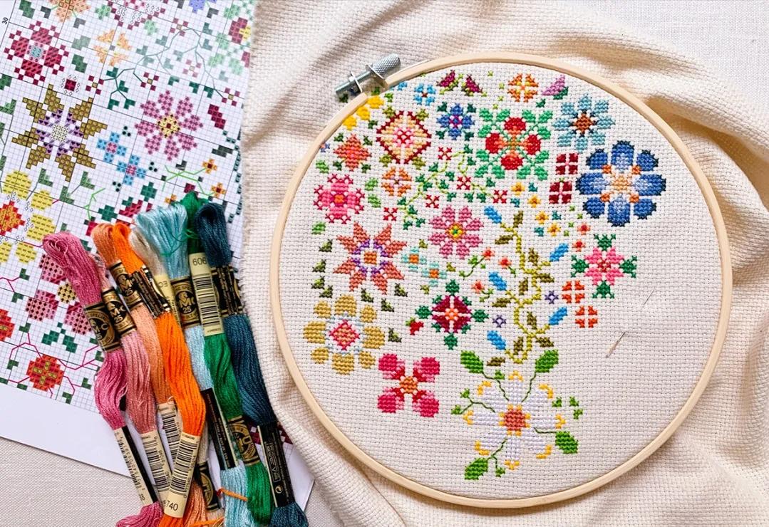 十字绣拿不住了应该怎么绣,以前的十字绣怎么能洗掉