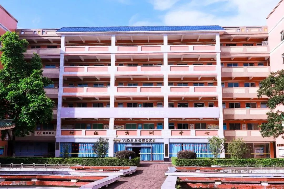 惠州经济职业技术学院建议报吗,高职高考看什么视频