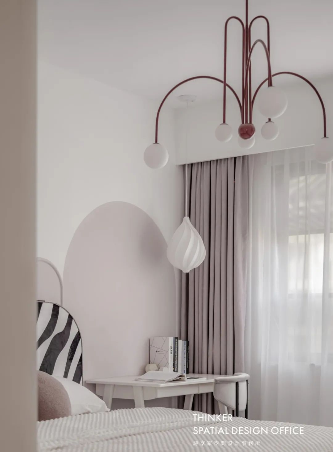 首发丨裹上舒缓奶油色,她的家柔软又高级