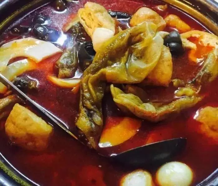 南宁最好吃的田螺煲,南宁田螺鸭脚煲