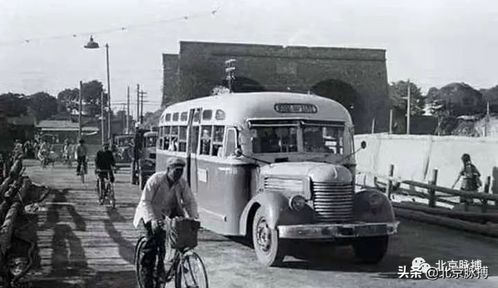 记忆中的北京绘画,这些画最能还原真实的老北京