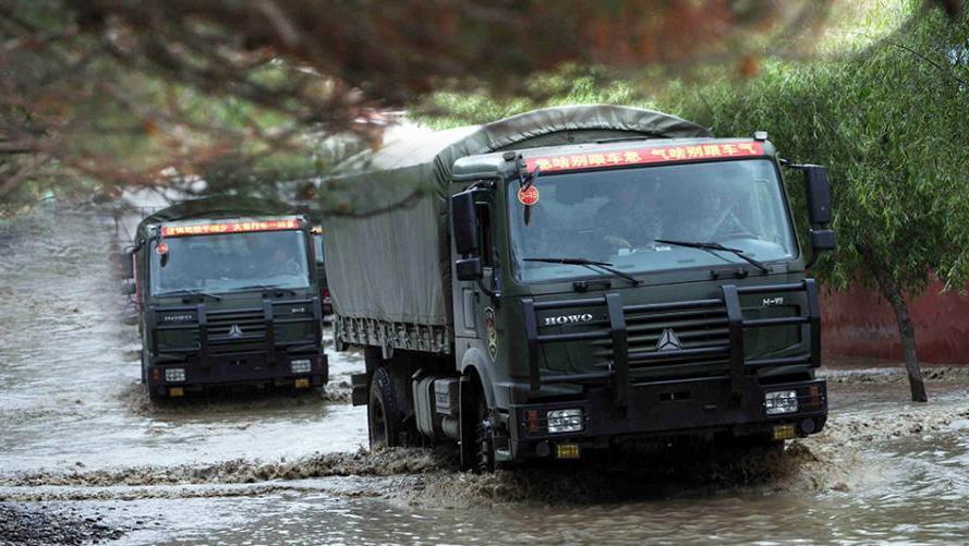 为啥*用军**车都用柴油机，而不用汽油机呢？4个特点汽油机无法相比