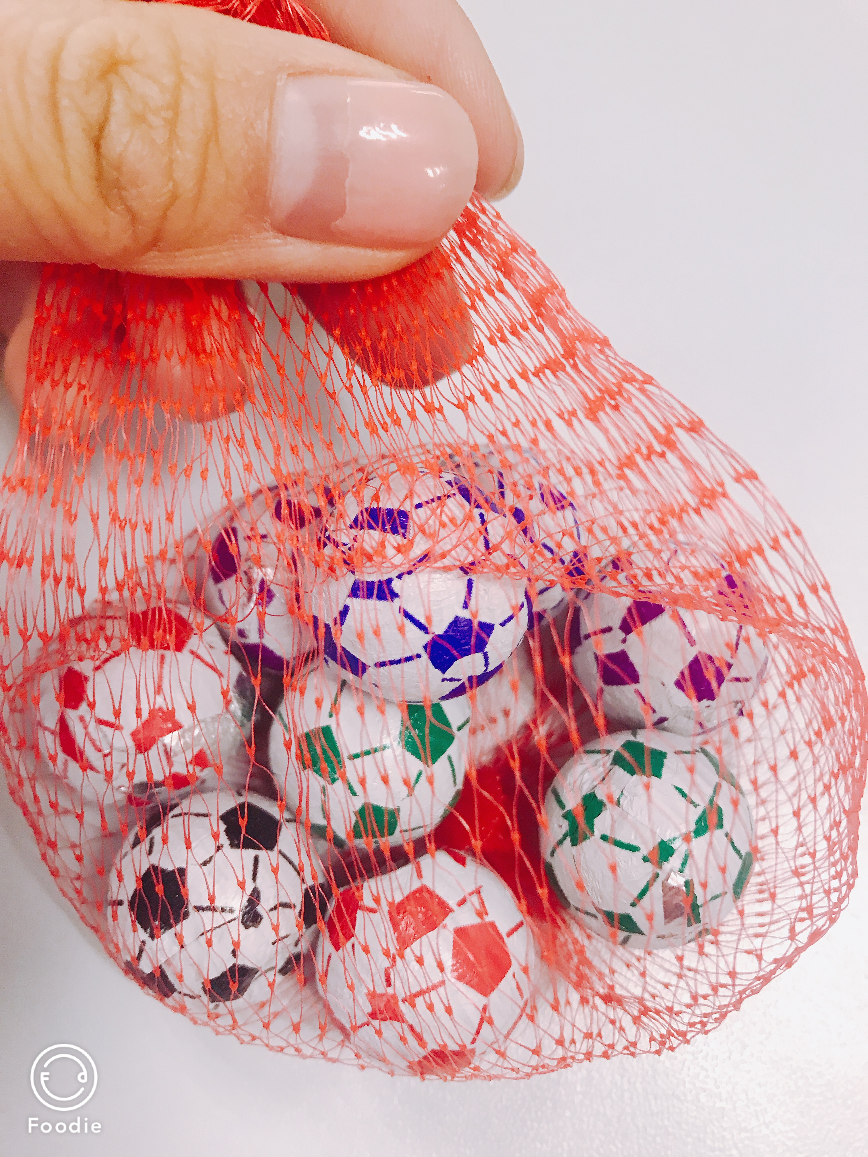 小时候的足球巧克力,童年回忆巧克力球