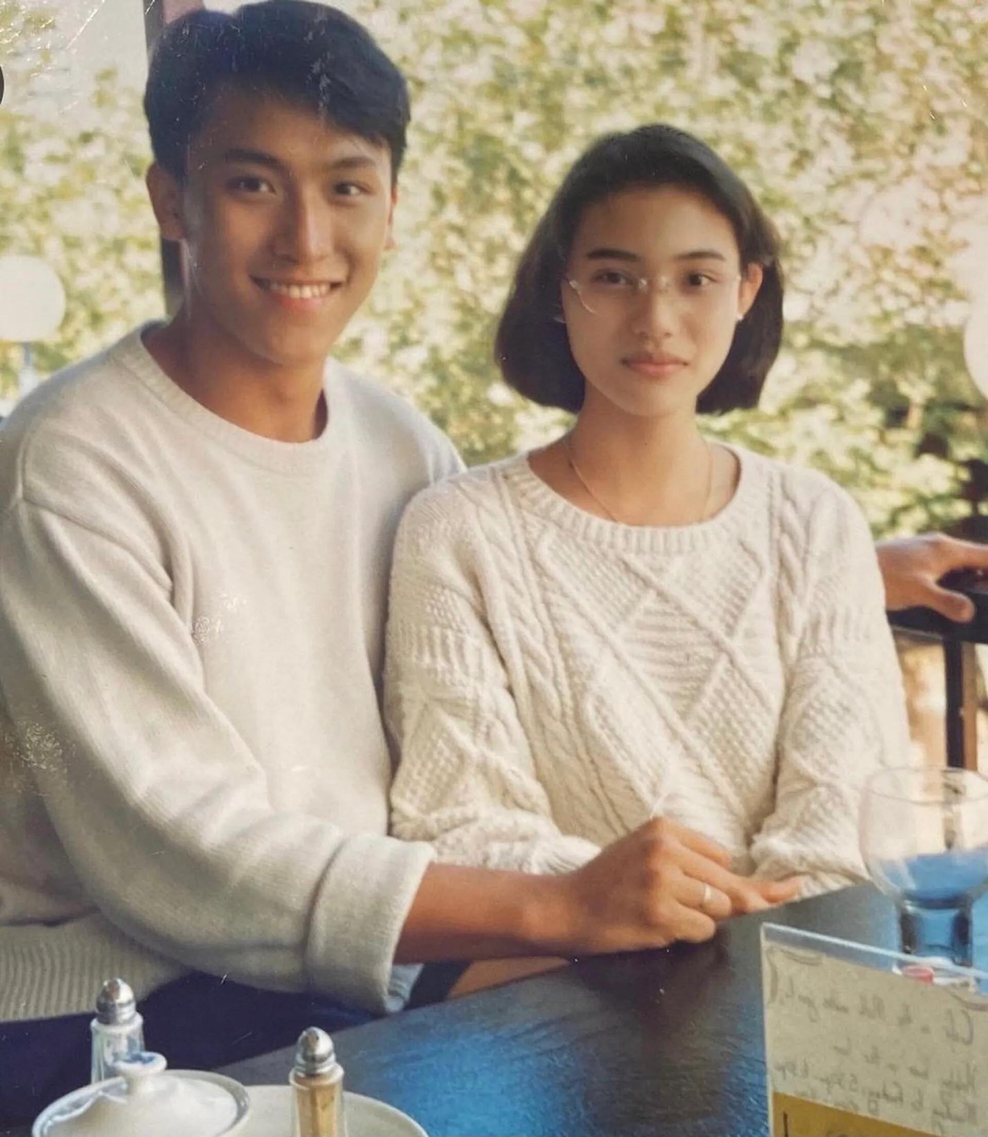 马德钟与妻子同框,马德钟一家三口同框合影