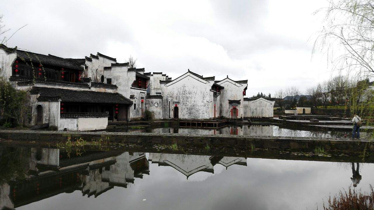 国内最值得去的11个古镇,中国的哪些著名的古镇好玩