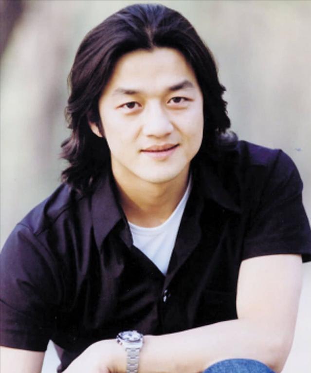 沙溢聂远头顶稀疏,聂远沙溢年轻的时候