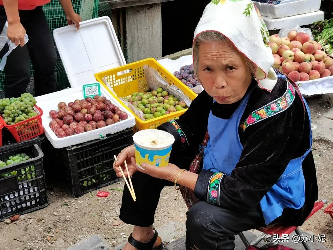 行走贵州旅行,贵州游记第五站西江千户苗寨