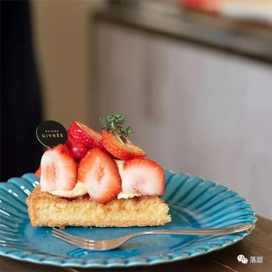 杂谈|你会不会在乎:盘子和甜品配不配?