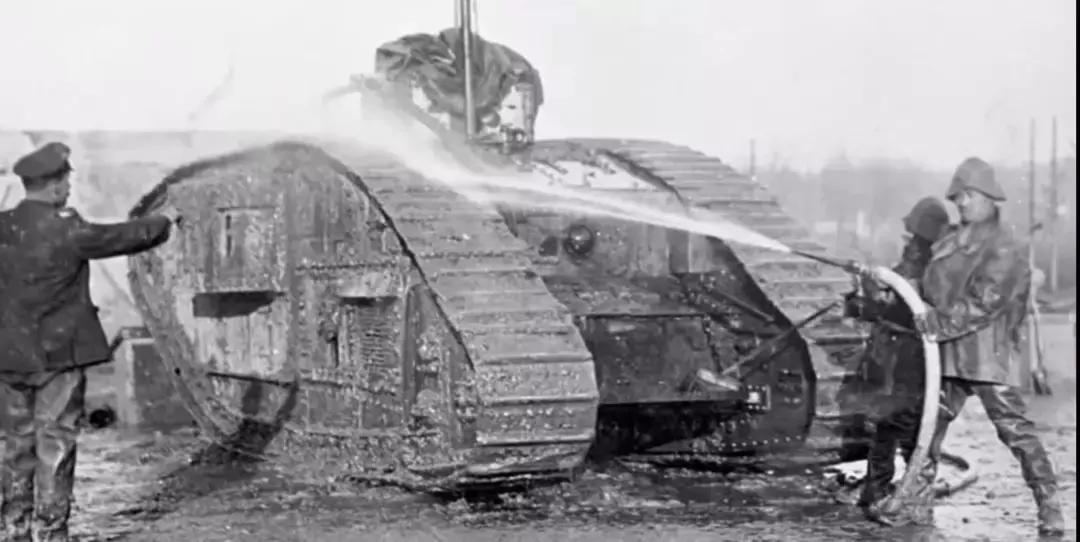 百年前的中国受尽列强欺凌资料,100年前的中国劳工真实影像