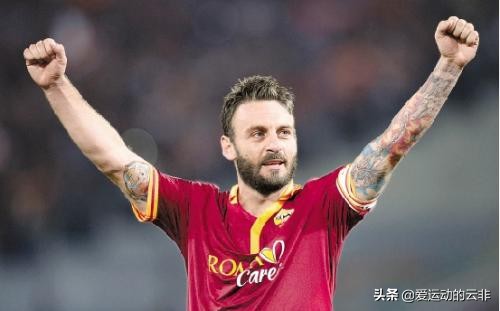泪目球星,2018没退役的足球传奇巨星有哪些