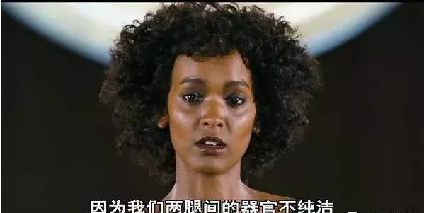 维密超模华莉丝：从底层黑人到顶级名模，远没有你想的那么简单