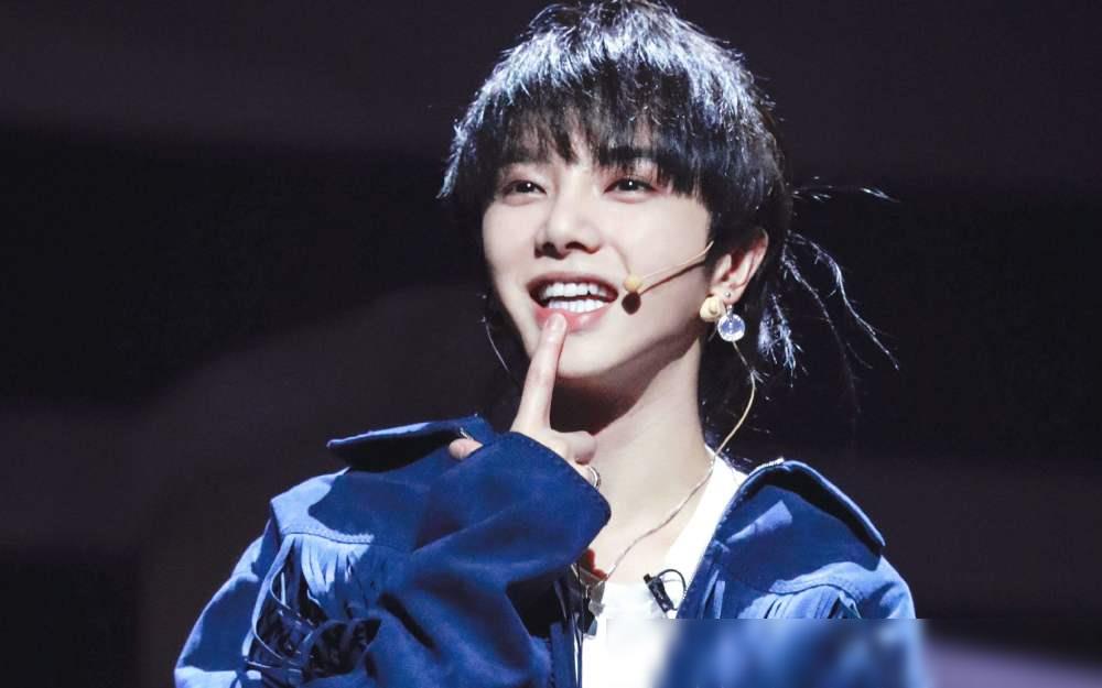 解析张碧晨华晨宇事件,网友评价华晨宇和张碧晨事件