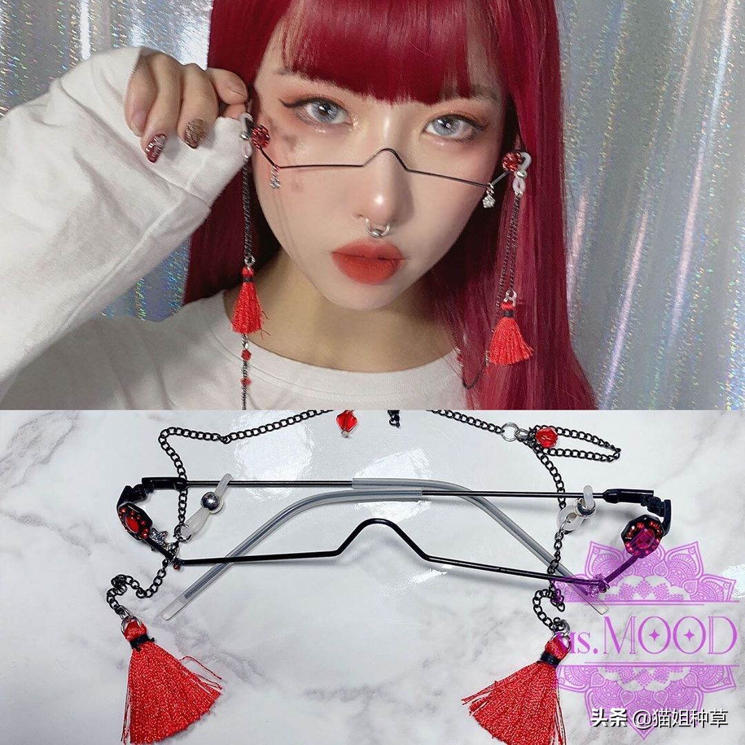 今年秋冬小配饰流行,今年流行款配饰