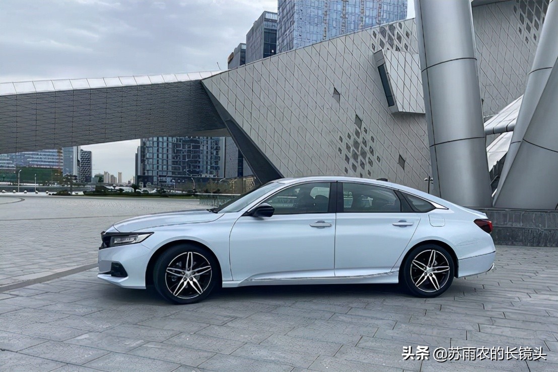 全新本田雅阁感受,全新雅阁锐混动