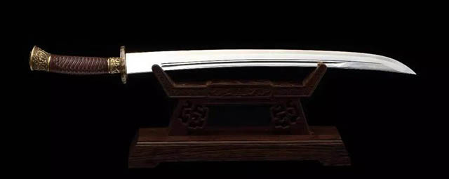 落后中国千年的包钢制刃为何成了日本刀主流？解密中日刀剑交流史