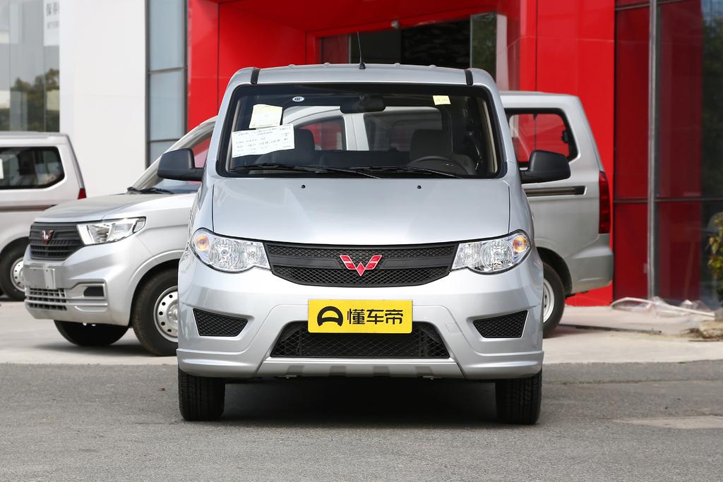 五菱宏光新款皮实,目前五菱宏光最新款车型
