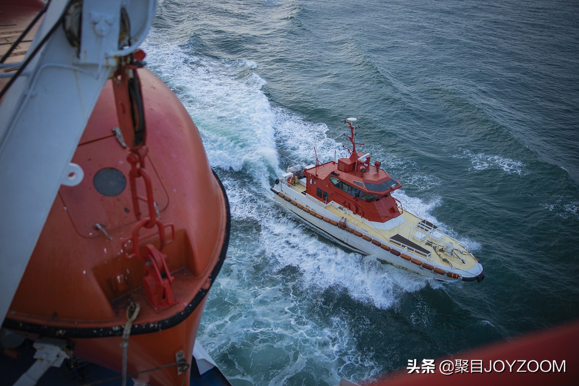 佳能rf28-70f2.8深度评测,佳能rf28-70f2.0什么时候发布的